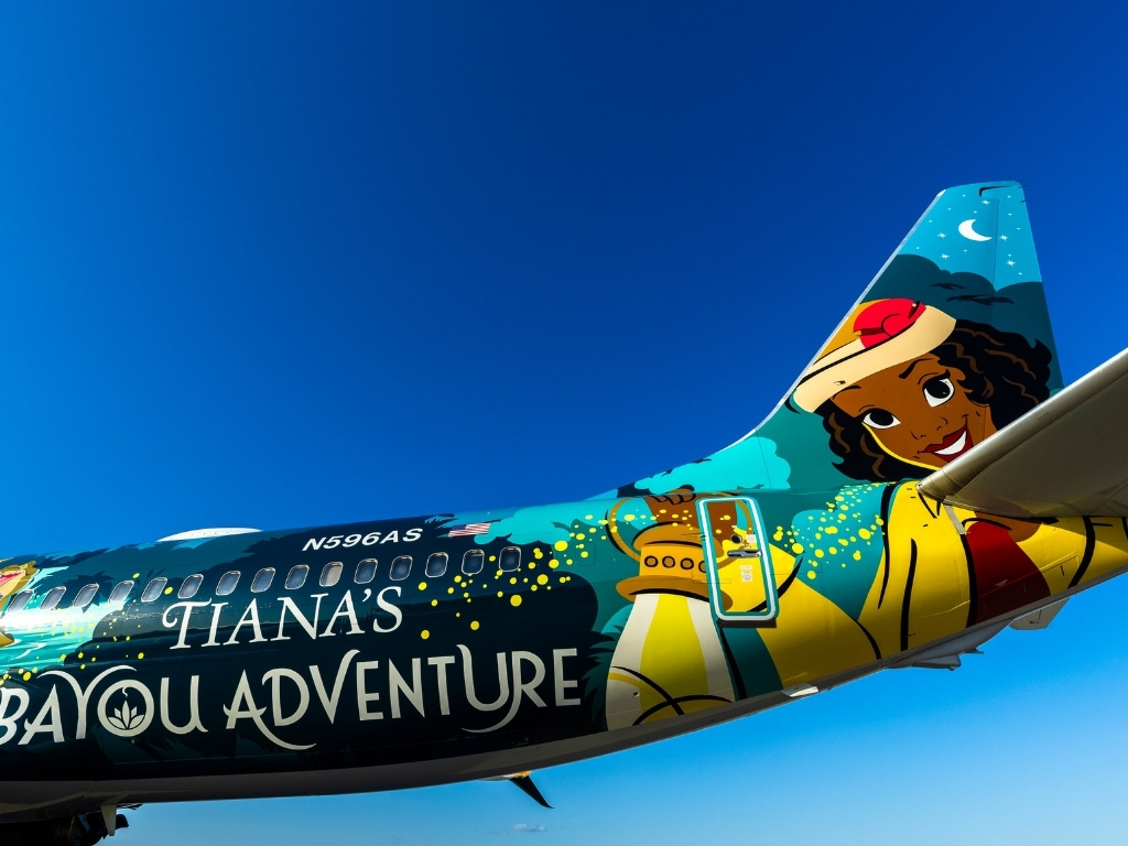 Alaska Airlines și Tiana îți aduc o aventură fermecată
